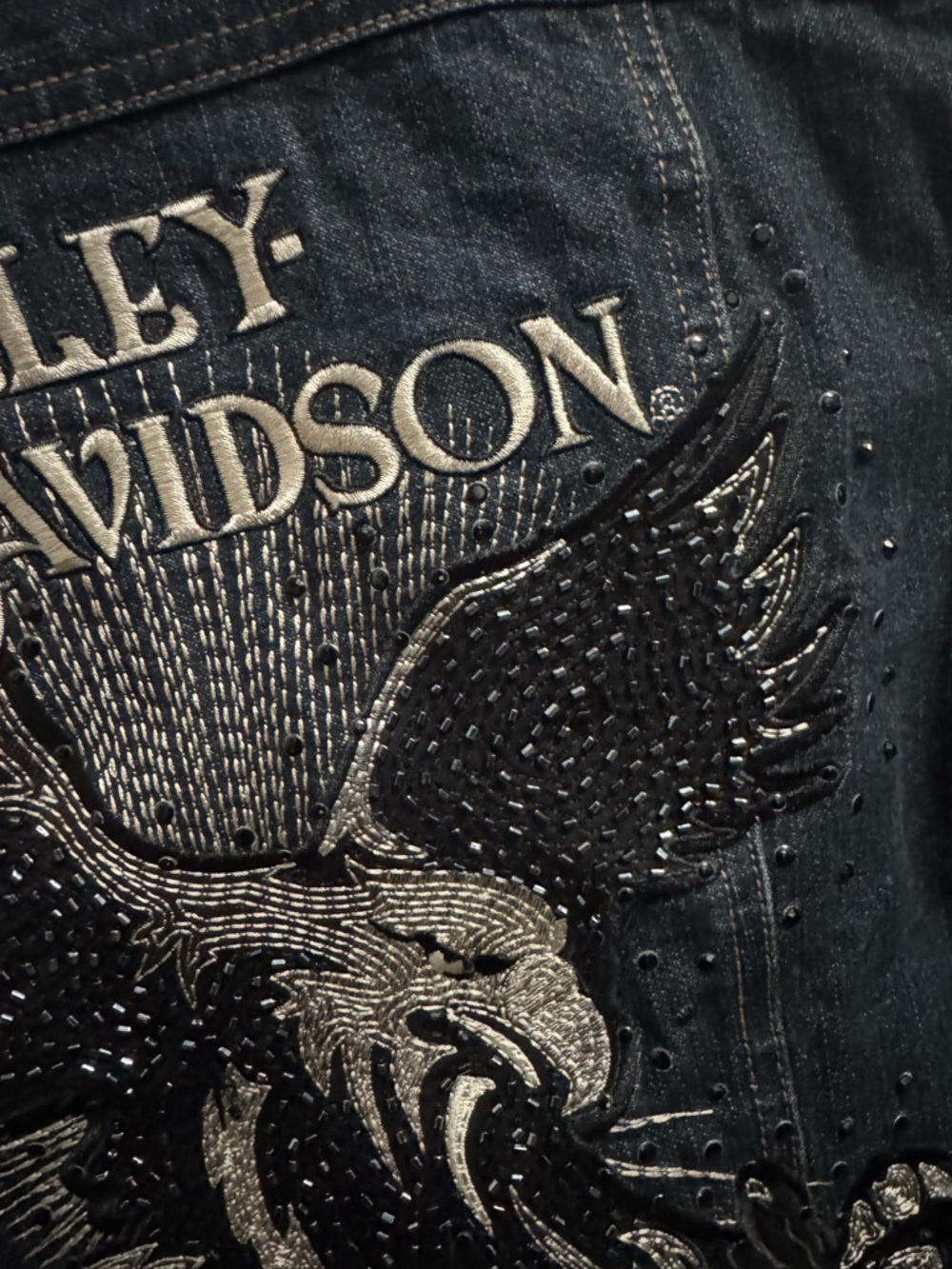 The BEST Harley-Davidson Denim Jacket everrr🖤 - Picture 7 of 10